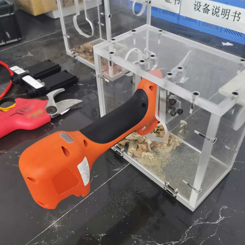 一款高性能電動剪刀的動力型18650鋰電池組的開發案例
