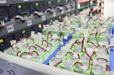 一款將傳統負極材料用在正極上的新型鎂基雙離子電池