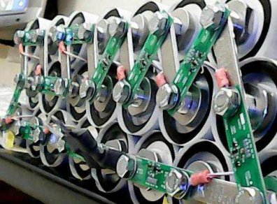 簡述超級電容電池的特點和注意事項